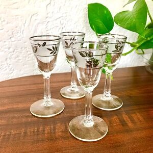 Vintage 50s-60s Mid-Century Libbey ‘Silver Leaf’ Cordial Glasses, set of 4